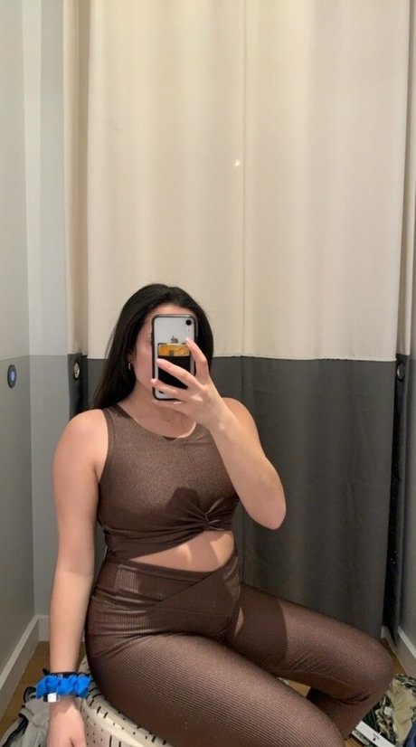 sofia gains erotic actress image