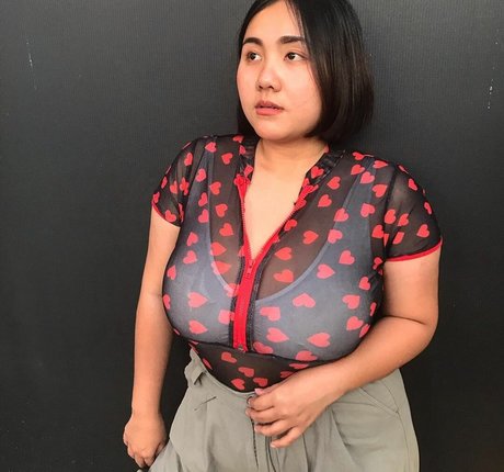 asian shemale onlyfans hot nude photos