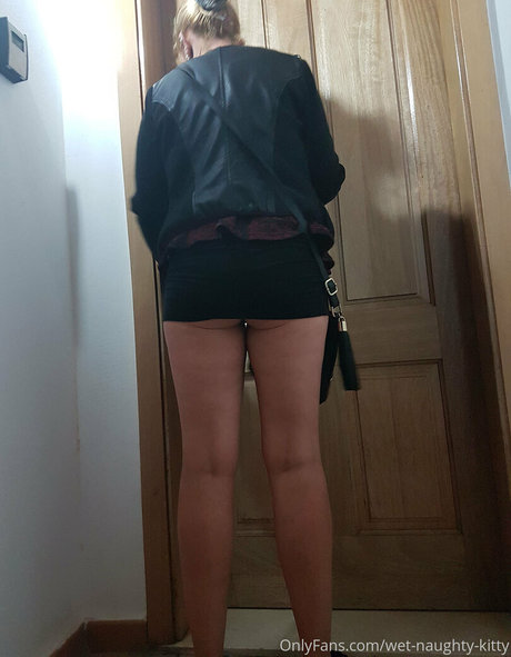 wet naughty kitty top pornstar photo