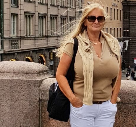 shemale creampie onlyfans hot naked picture