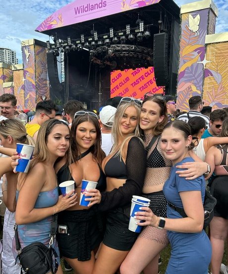 Aimee Rose adult model galleries