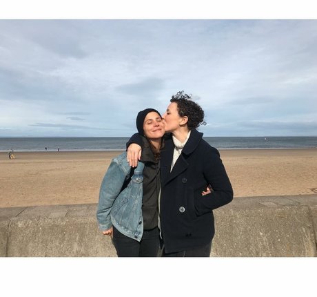 Aylin Tezel star naked pictures