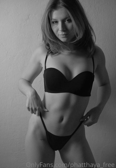 bikini teen onlyfans art naked img