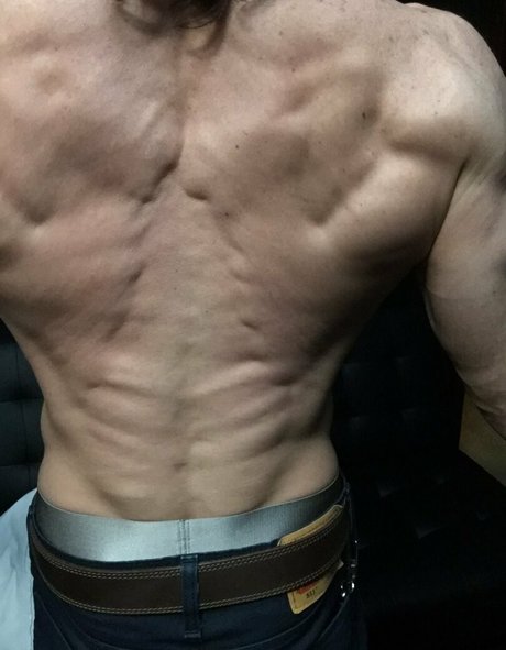 cbadonis model porn photo