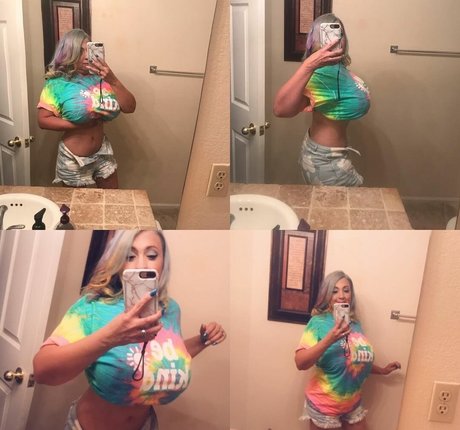 CaptJuggs porn model gallery