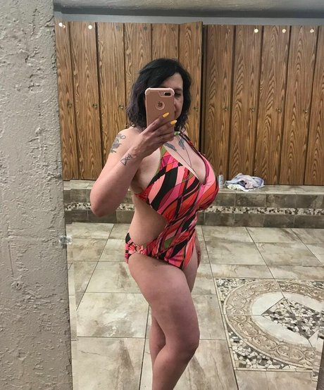 CaptJuggs exclusive star archive