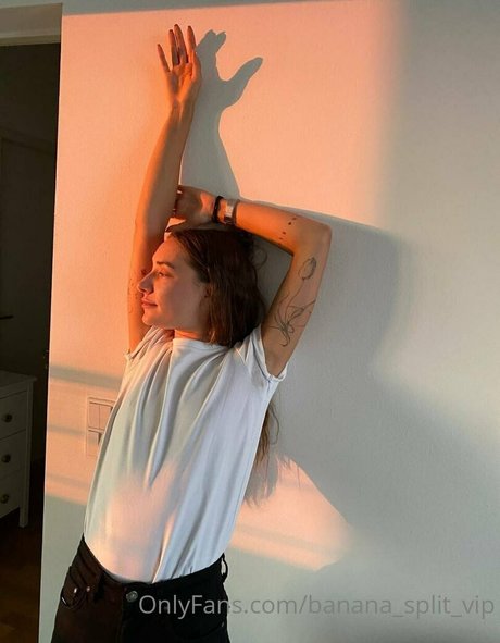 banana split vip top actress archive