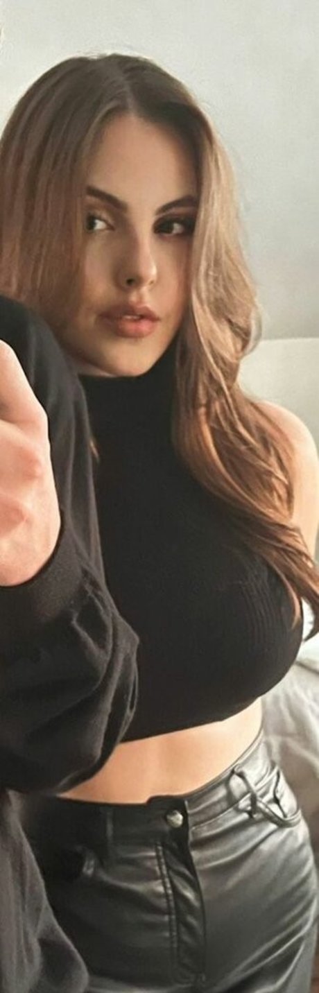 Nicole O free model gallery