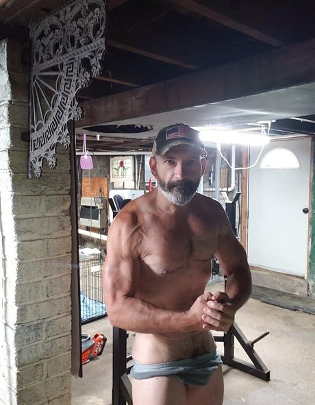 troymontana14 erotic actress galleries