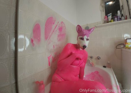 flossiepuppie model sexy pictures