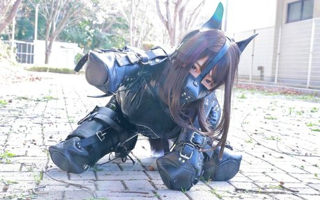 Dlemon model naked gallery