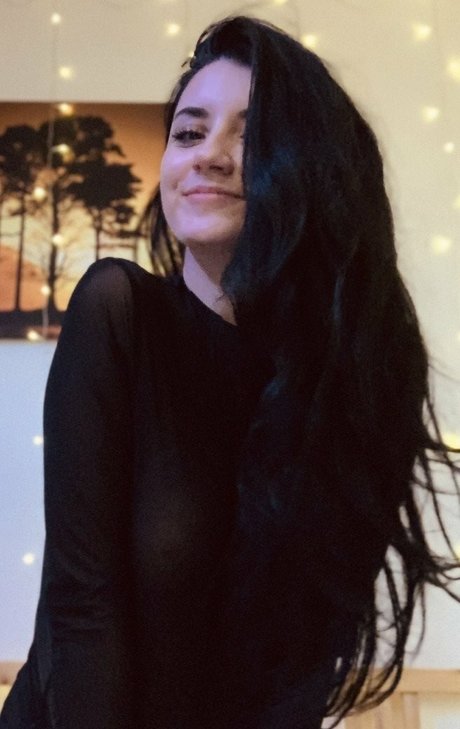 squirt teen onlyfans beautiful images