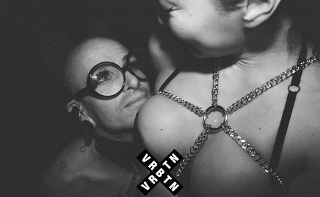 youwillplease me pornographic model picture