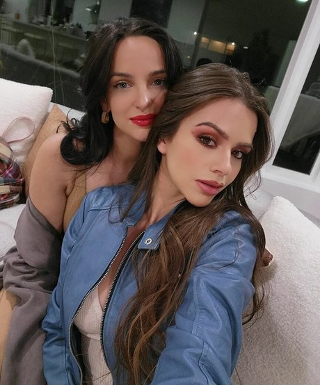 blonde cumshot onlyfans pornos pic