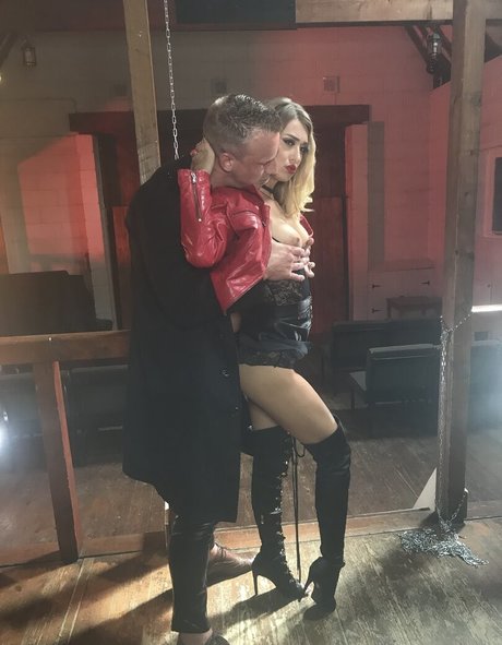 sophiaknight exclusive model pictures