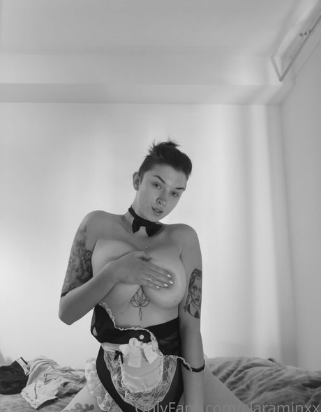 claraminxx pretty model picture