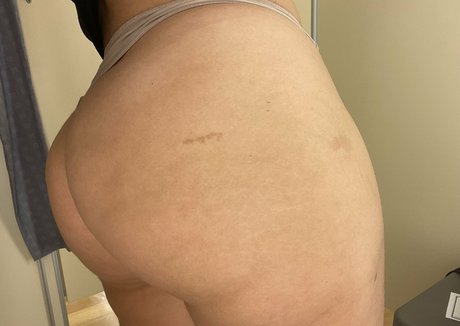 Lucindeira beautiful pornstar images