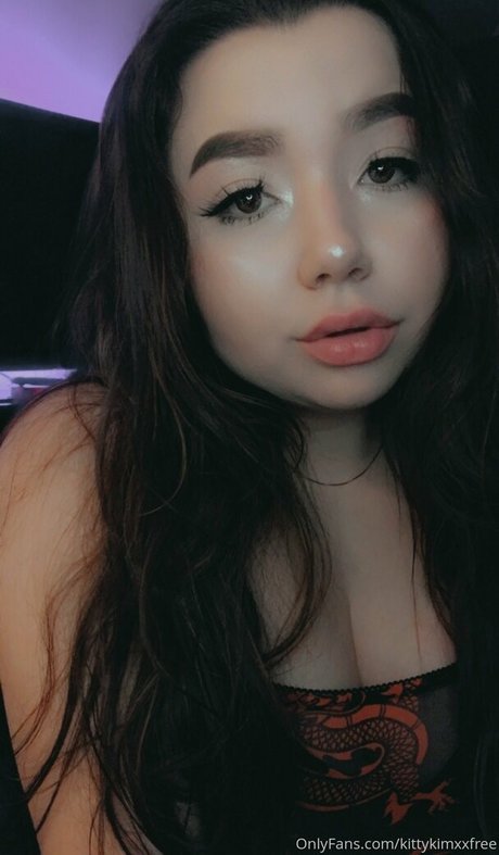 kittykimxxfree beautiful model picture