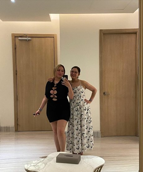 Sheila L erotic model images