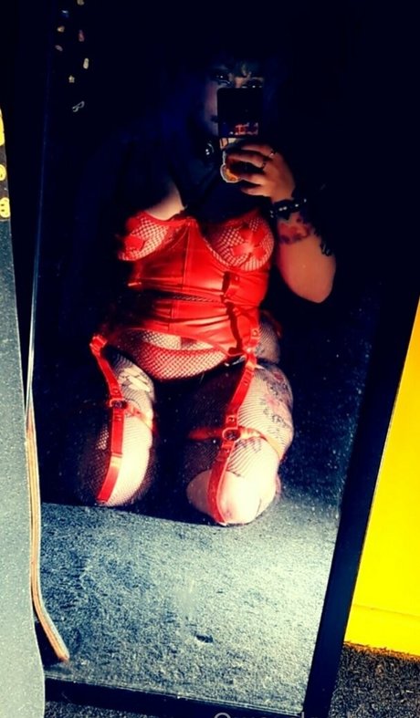 owo skychann nude model img