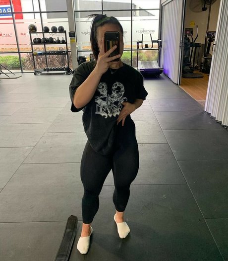 LouiseWhyyte pornstar high quality photo