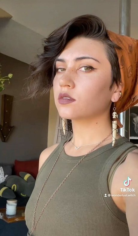 Olivia Graves exclusive pornstar archive