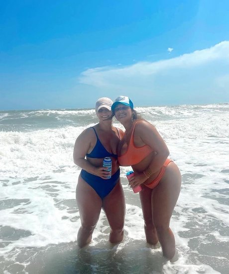 curvy sex onlyfans nude image