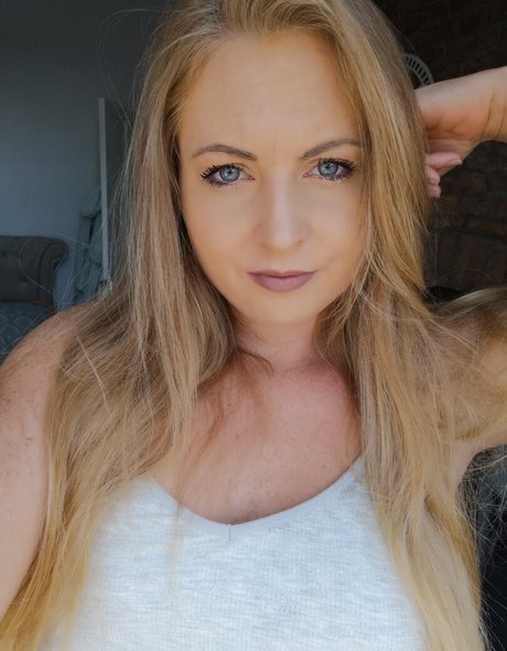 gushinggeegeefree pornstar hd picture