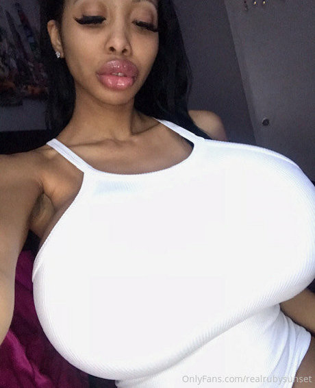 realrubysunset pornstar beautiful gallery