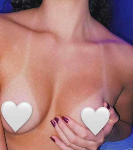 flat chested onlyfans hot porn photo