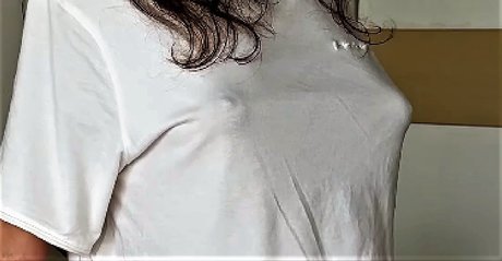 Tetty ASMR art model pic