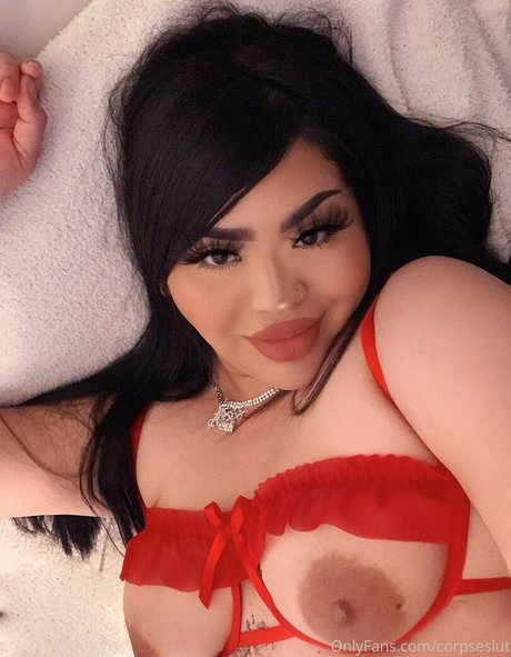 corpseslut pornographic star img