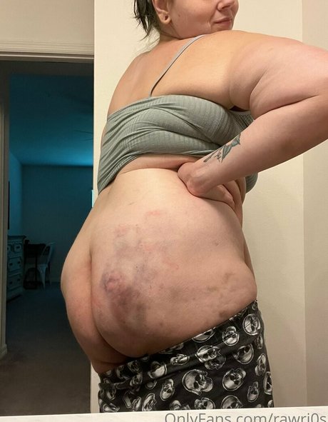 rawri0s model nudes galleries