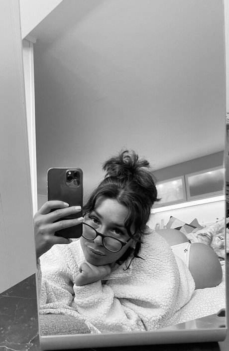 Keilin model nude pic