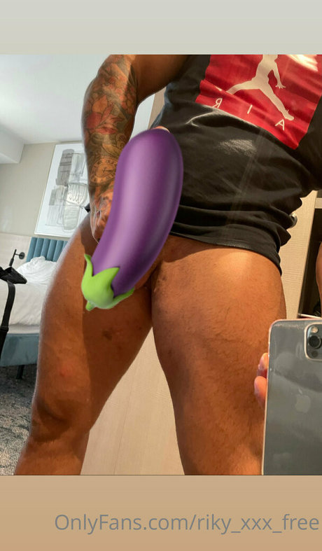riky xxx free model hot photos
