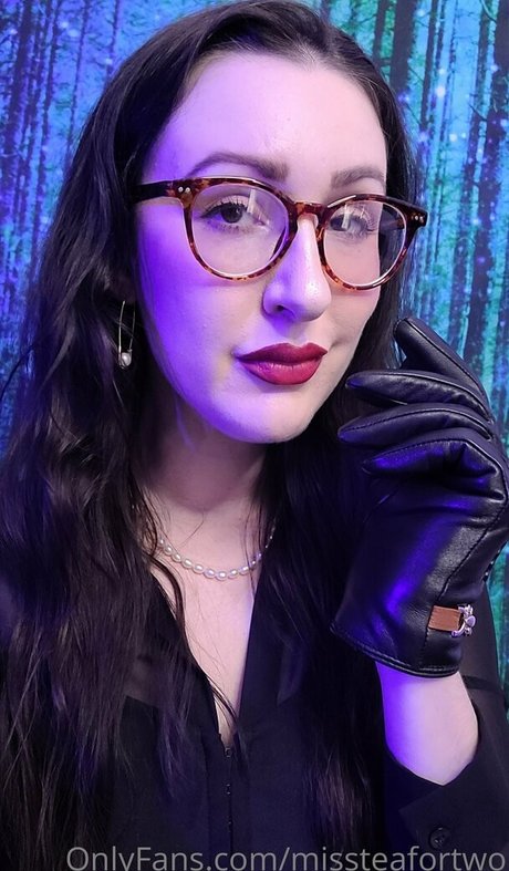 wife nude onlyfans sexy nudes photos