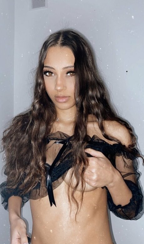 petite feet onlyfans nude pics