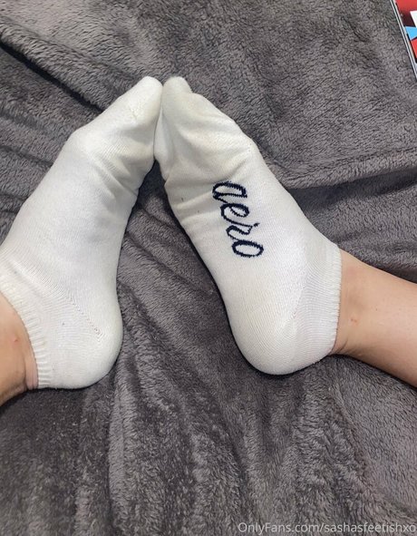 sashasfeetishxo pornstar adult pic