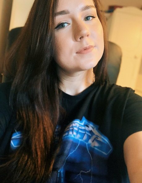 big ass blonde onlyfans exclusive pics