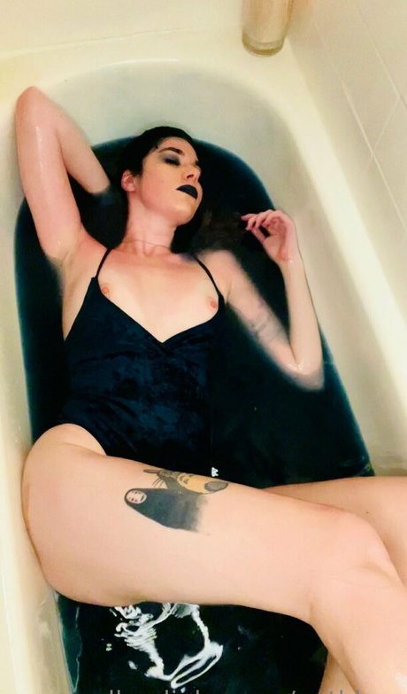 gothbae hot actress galleries