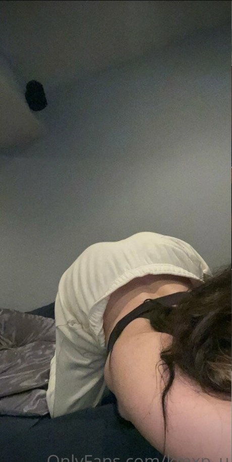 kmxp u pornstar hd photo