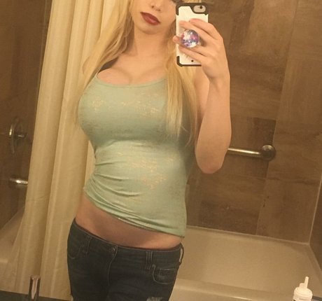 blonde cumshot onlyfans perfect picture