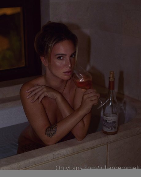 close up onlyfans hot naked images