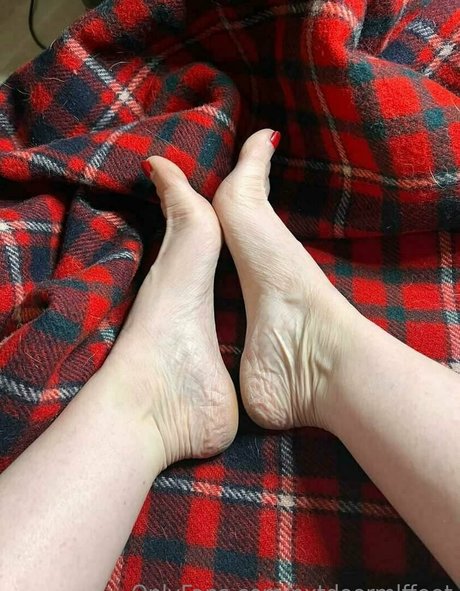 nxtdoormlffeet beautiful pornstar image