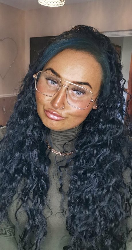 charlie16071994 model pretty photo