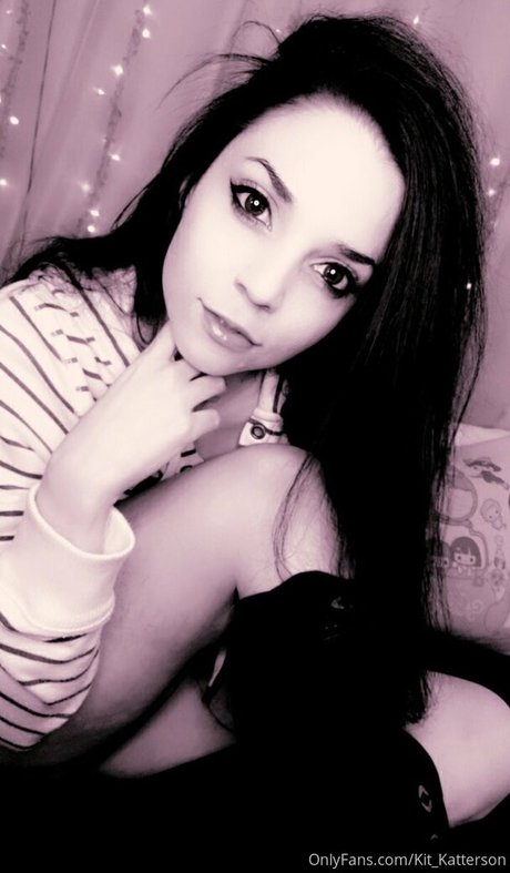 kit katterson freebies pretty model img