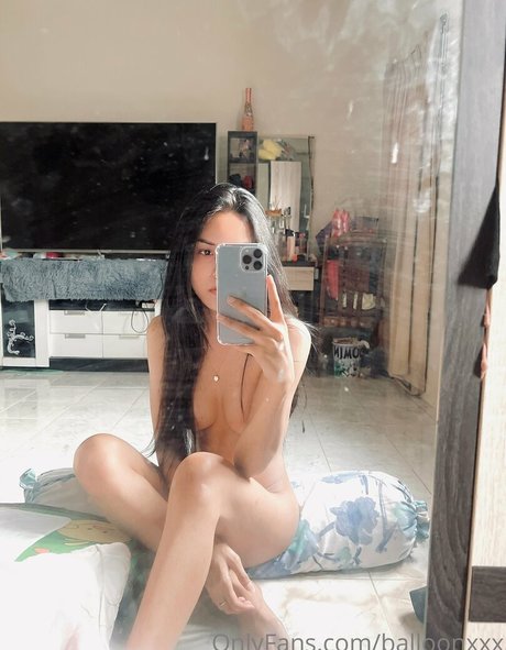 balloonxxx star nude photos