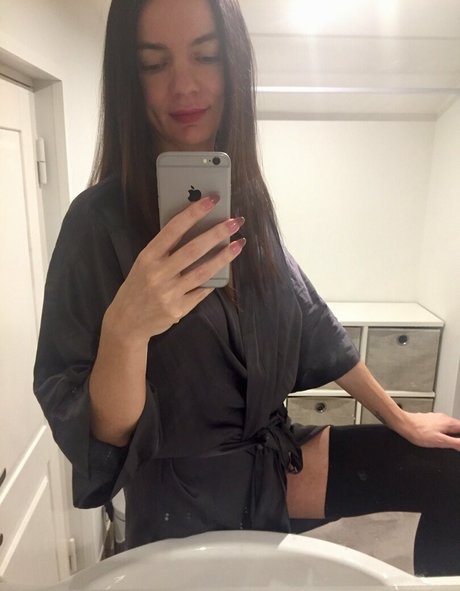 muusjaa123 pornographic star image