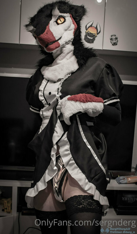 outdoor shower onlyfans art nude galleries