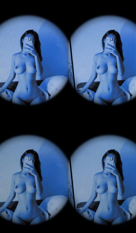 bobokubpee naked model photo